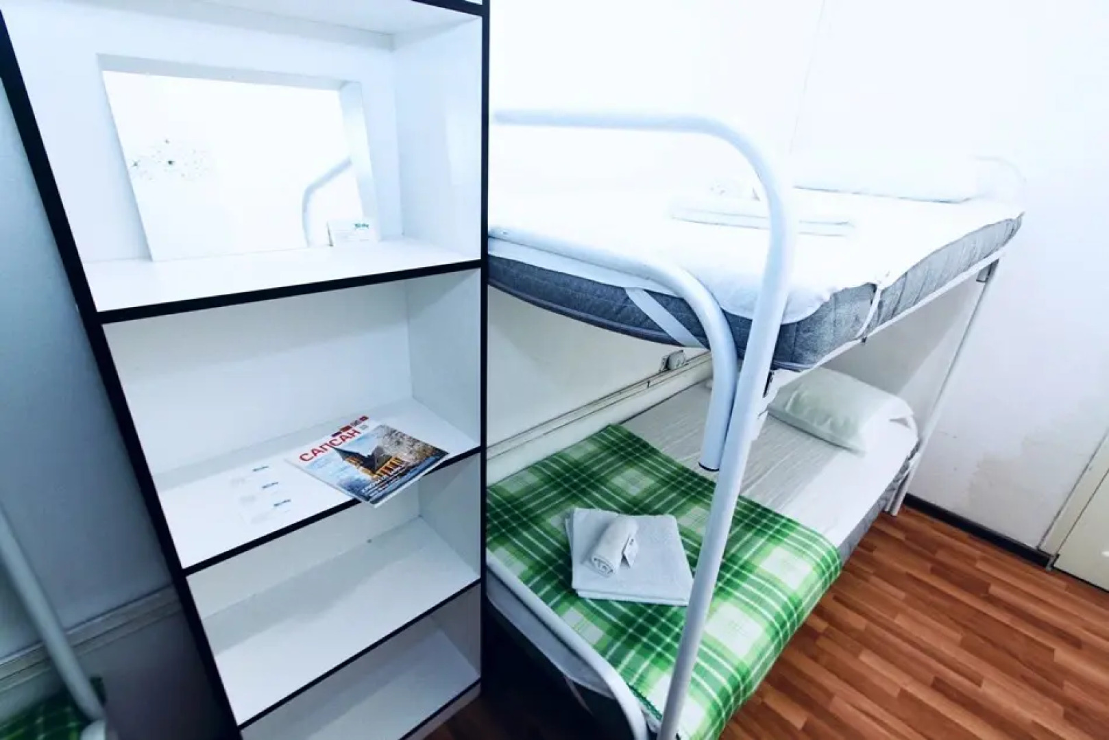 Хостел Гости