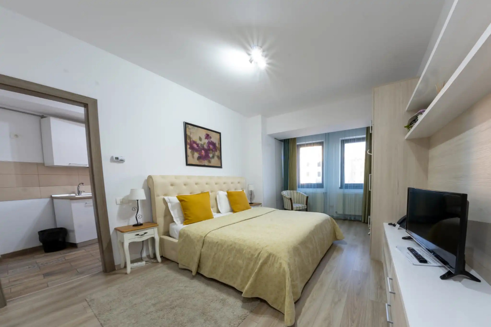 Отель Avenue Parliament