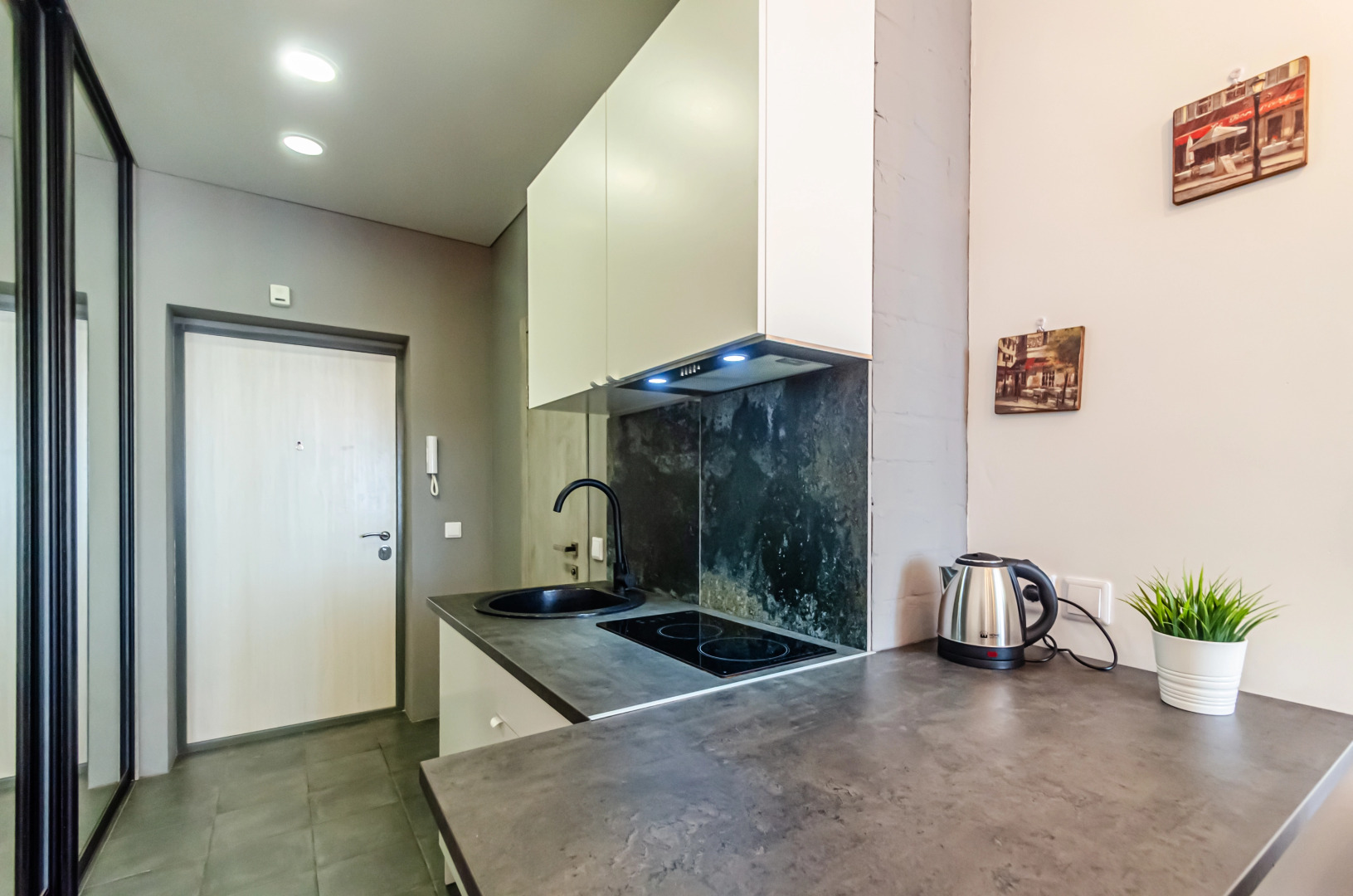 Апартаменты Студия на Карла Маркса 4е