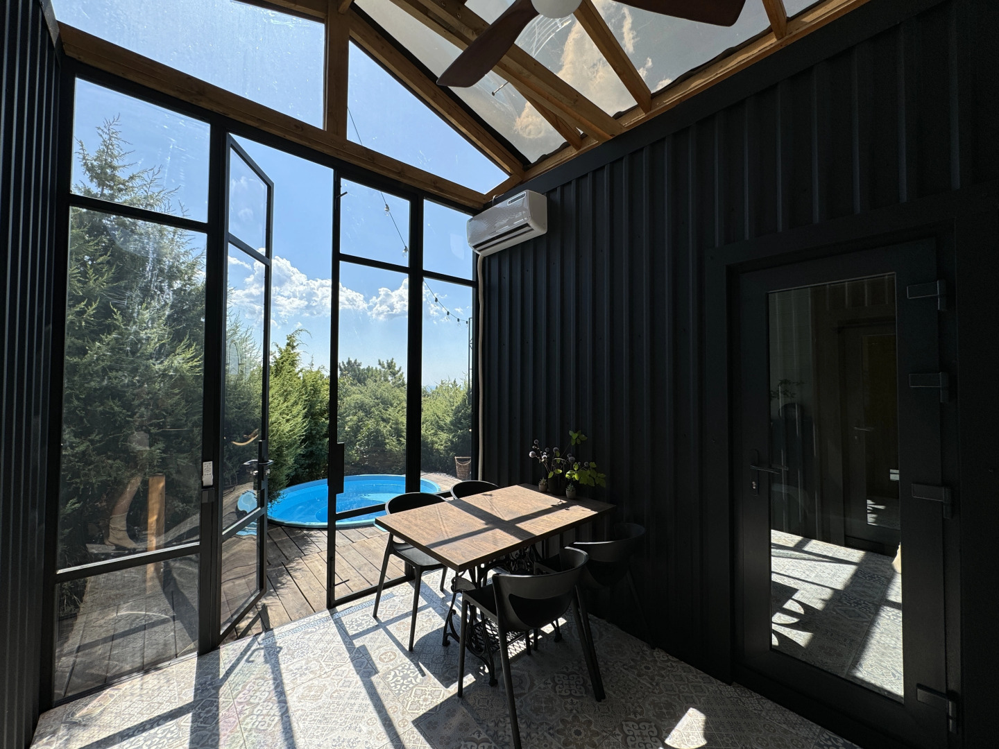 Частный дом «Smart Les»