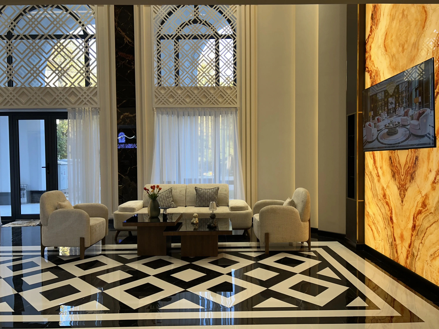 Отель Karim Parkside