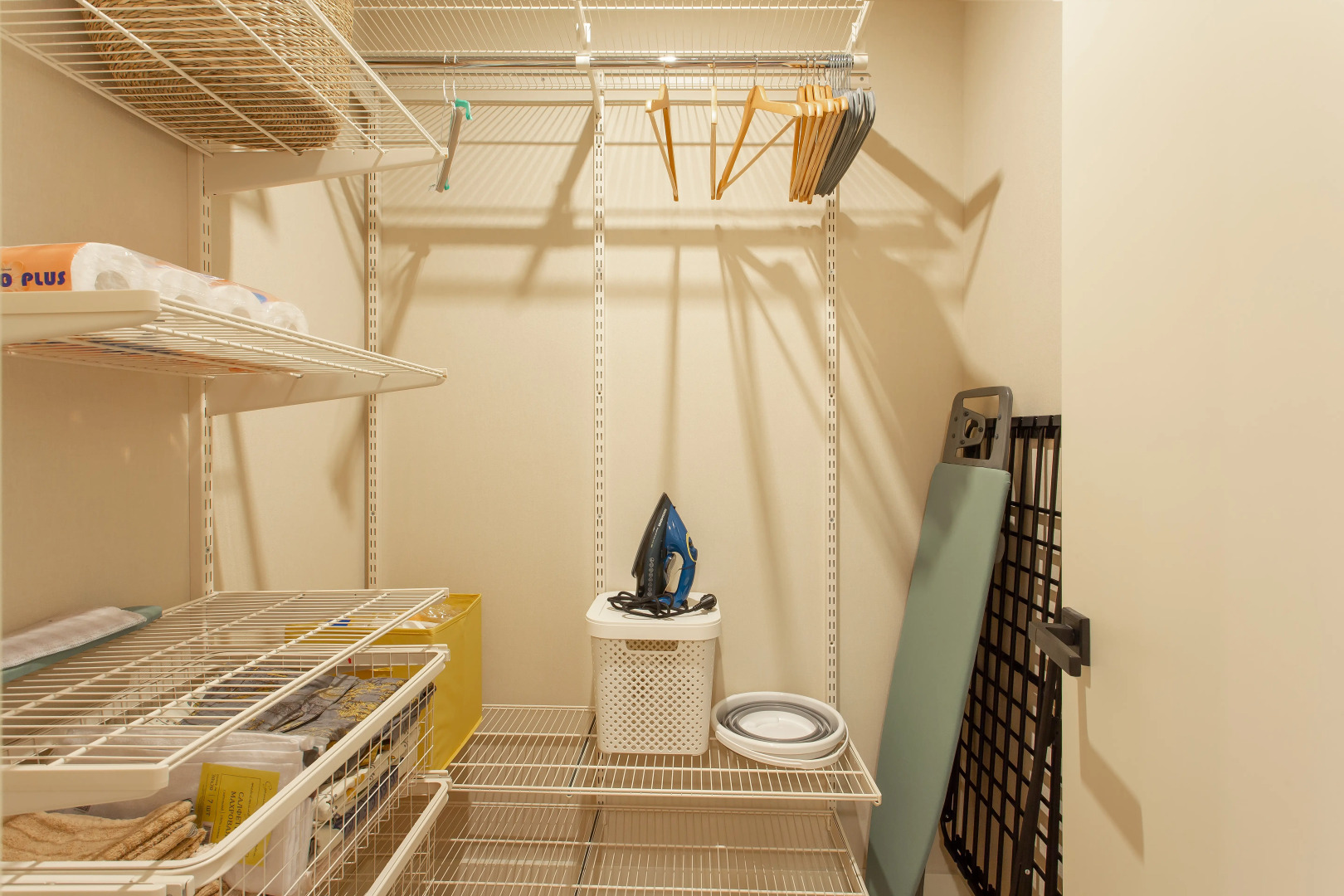 Апартаменты 2-х комнатные в экостиле в центре