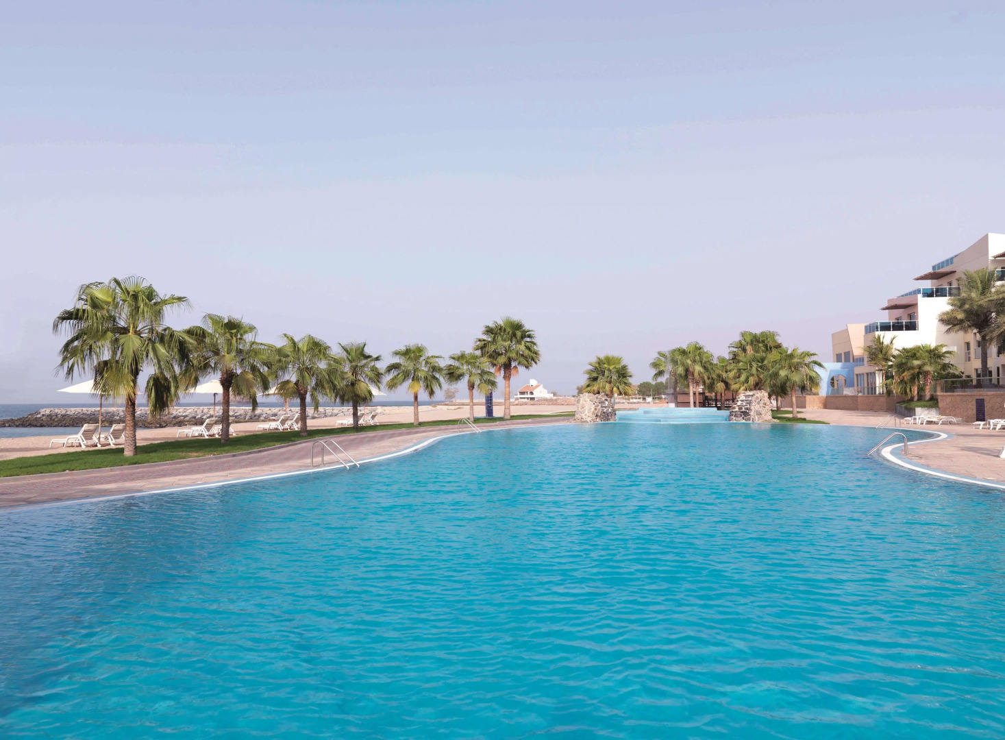 Отель Radisson Blu Resort Fujairah
