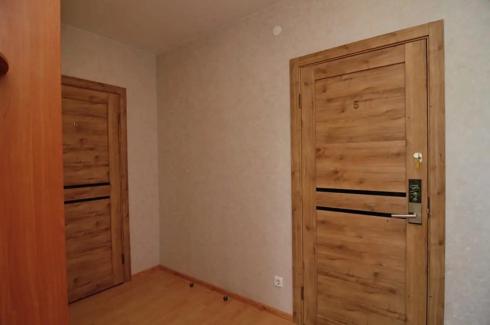 Апартаменты №2 Стандарт, 1 линия, боковой вид на море (4чел)