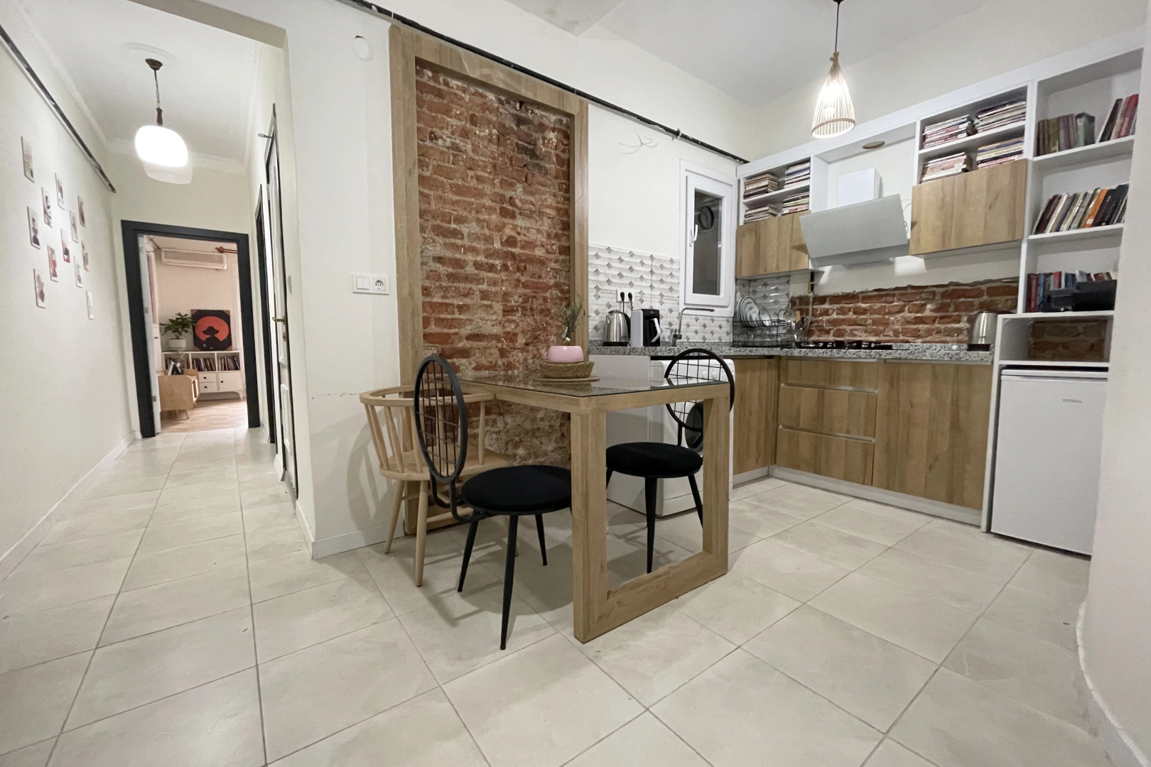 Апартаменты 2BR+2Bath entire apt with Balcony at central location