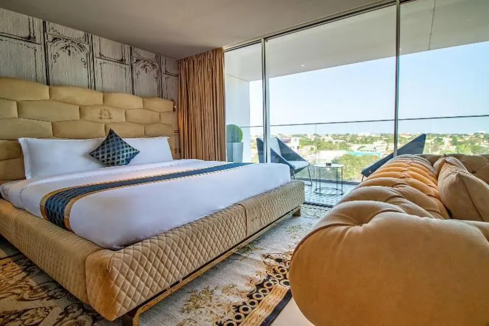 Отель Number One Oxford Street Hotel & Suites