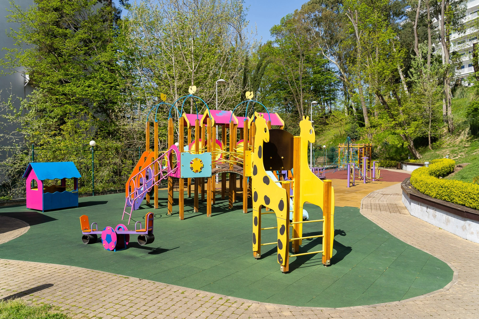 Апартаменты Трехкомнатные в ЖК Актер Гэлакси