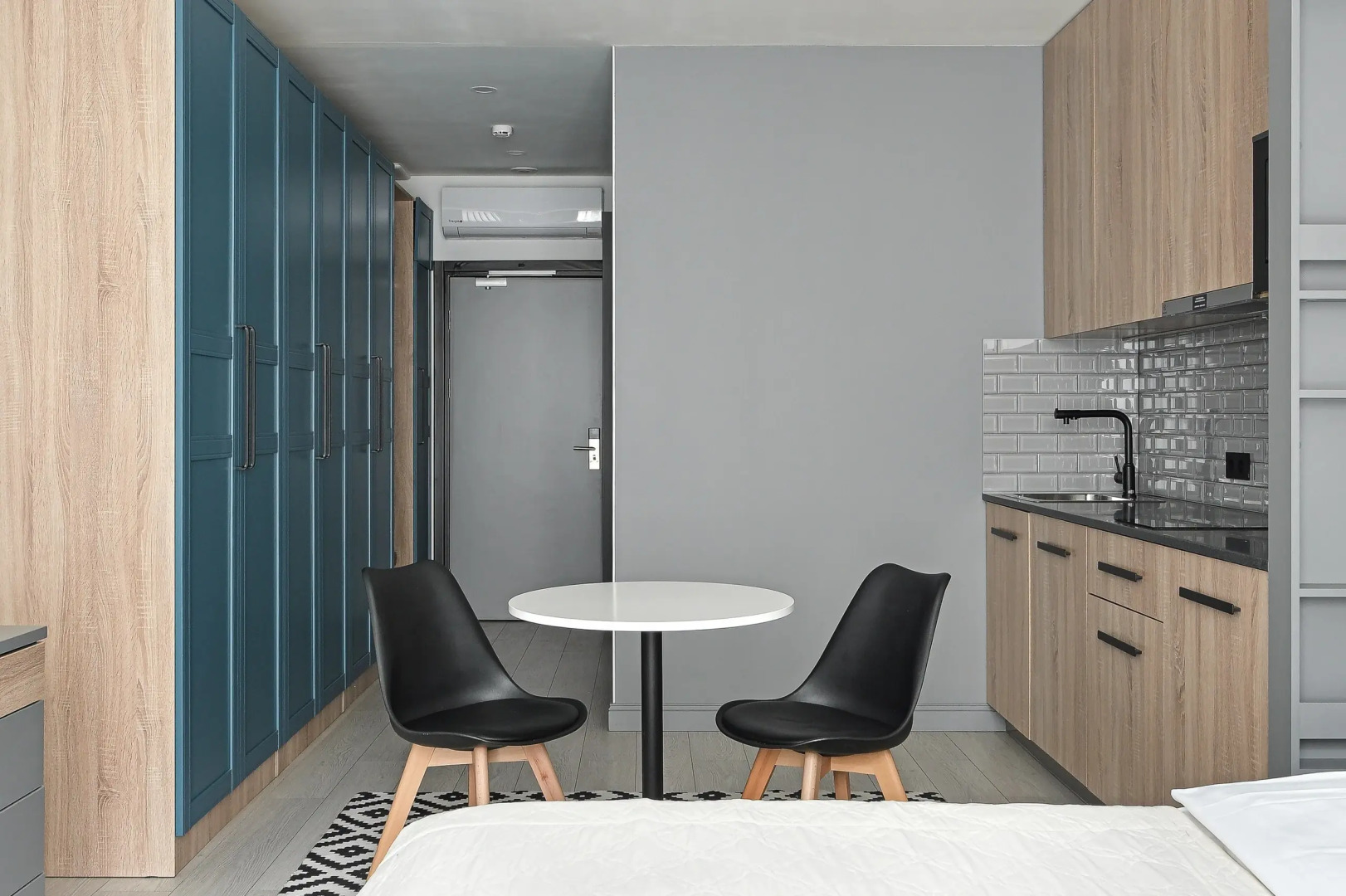 Апартаменты 1912 у площади Александра Невского