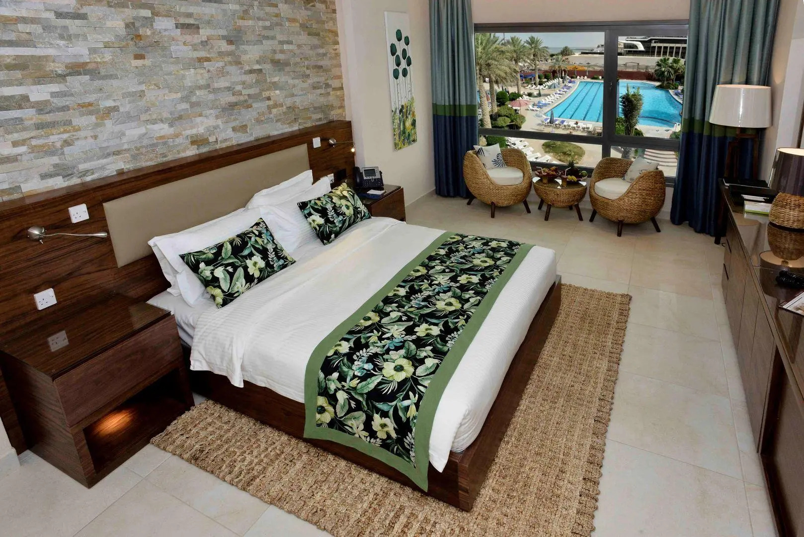 The Palms Beach Hotel And Spa