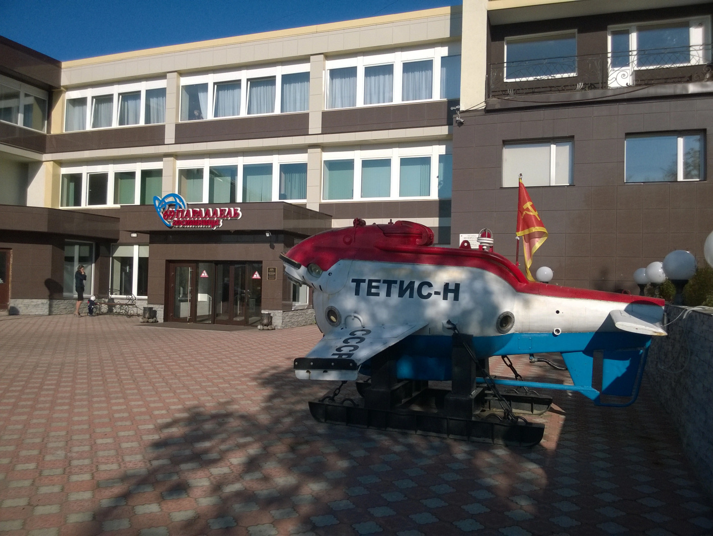 Гостиница 69 параллель