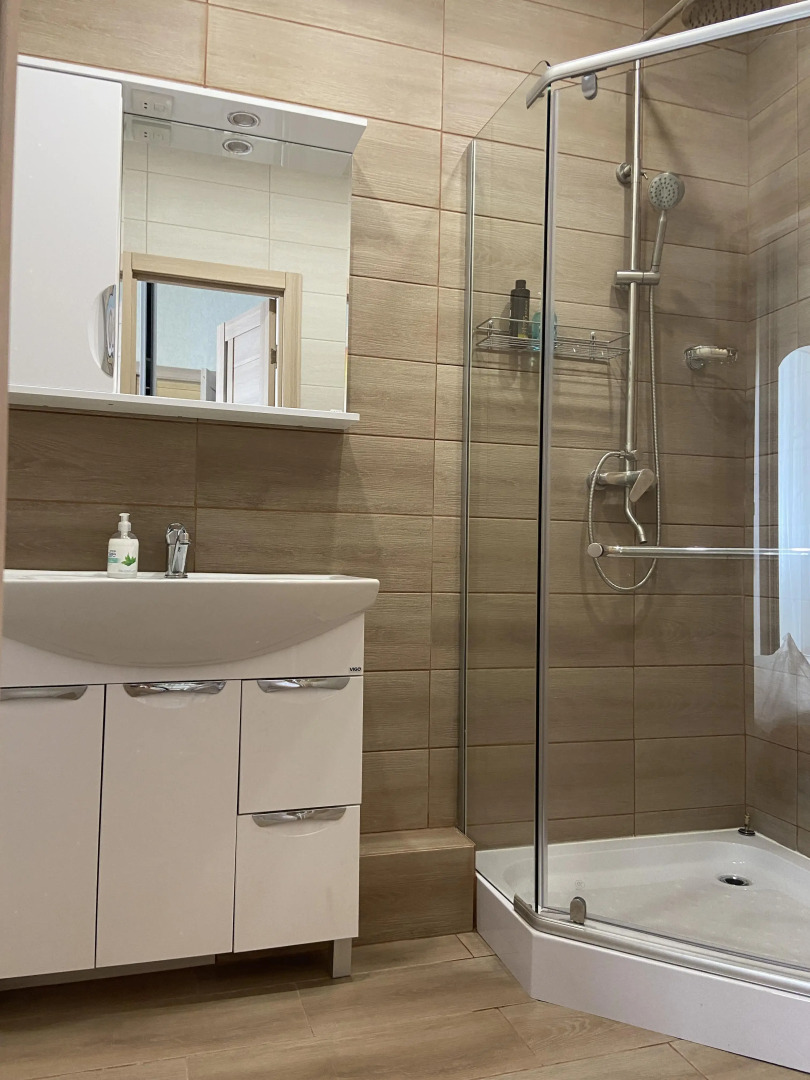 Апартаменты Яркие Краски в Центре с сауной