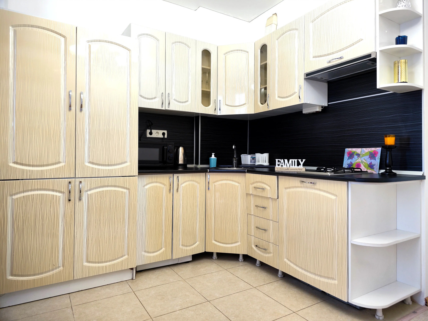 Apartments Raydas on str. Oranzherejnaya, bld. 21 h. 4