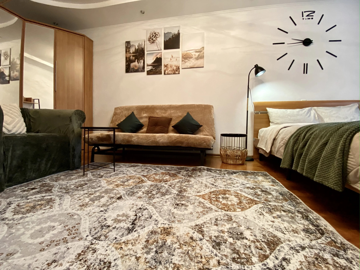 Апартаменты Папоротник на Профессиональной