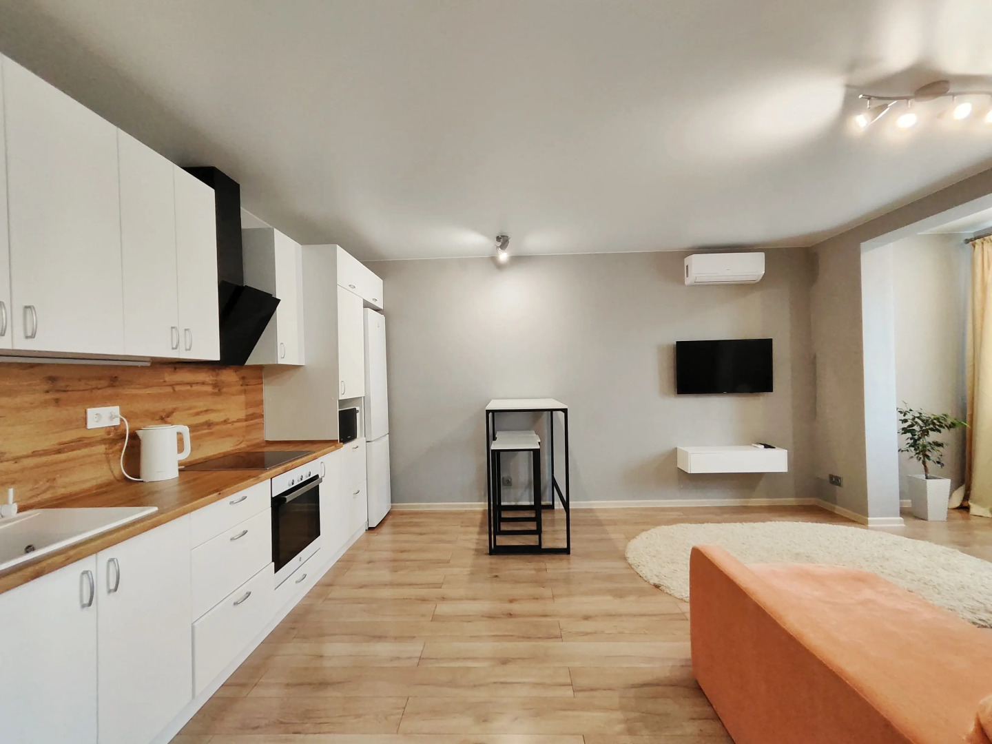 Квартира 9 Ночей в ЖК Гринвич