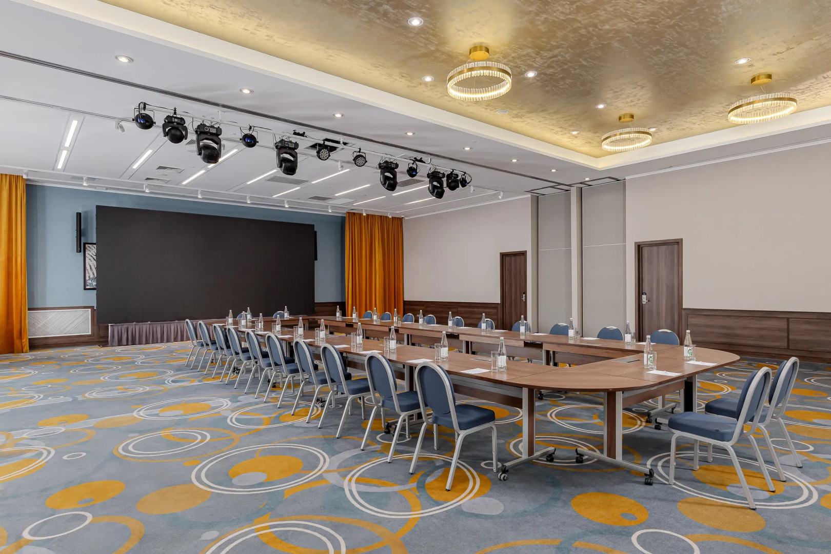 Гостиница и Конгресс-Центр Radisson Саранск