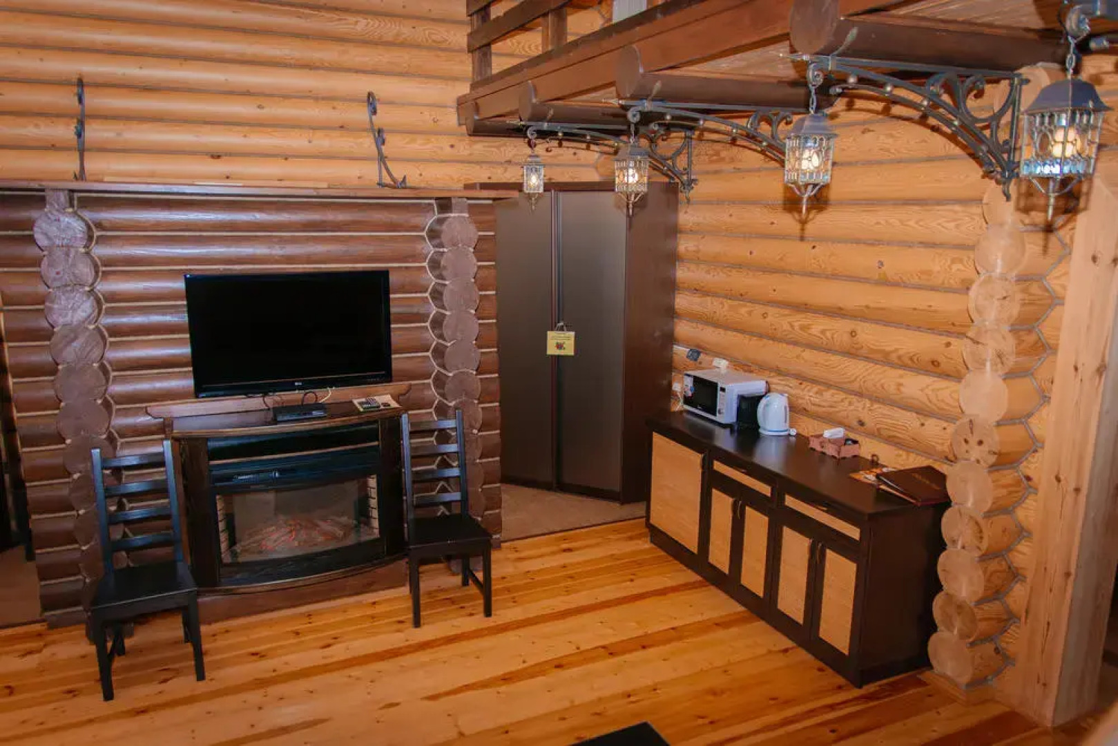 Эко-Отель "Заозерье"