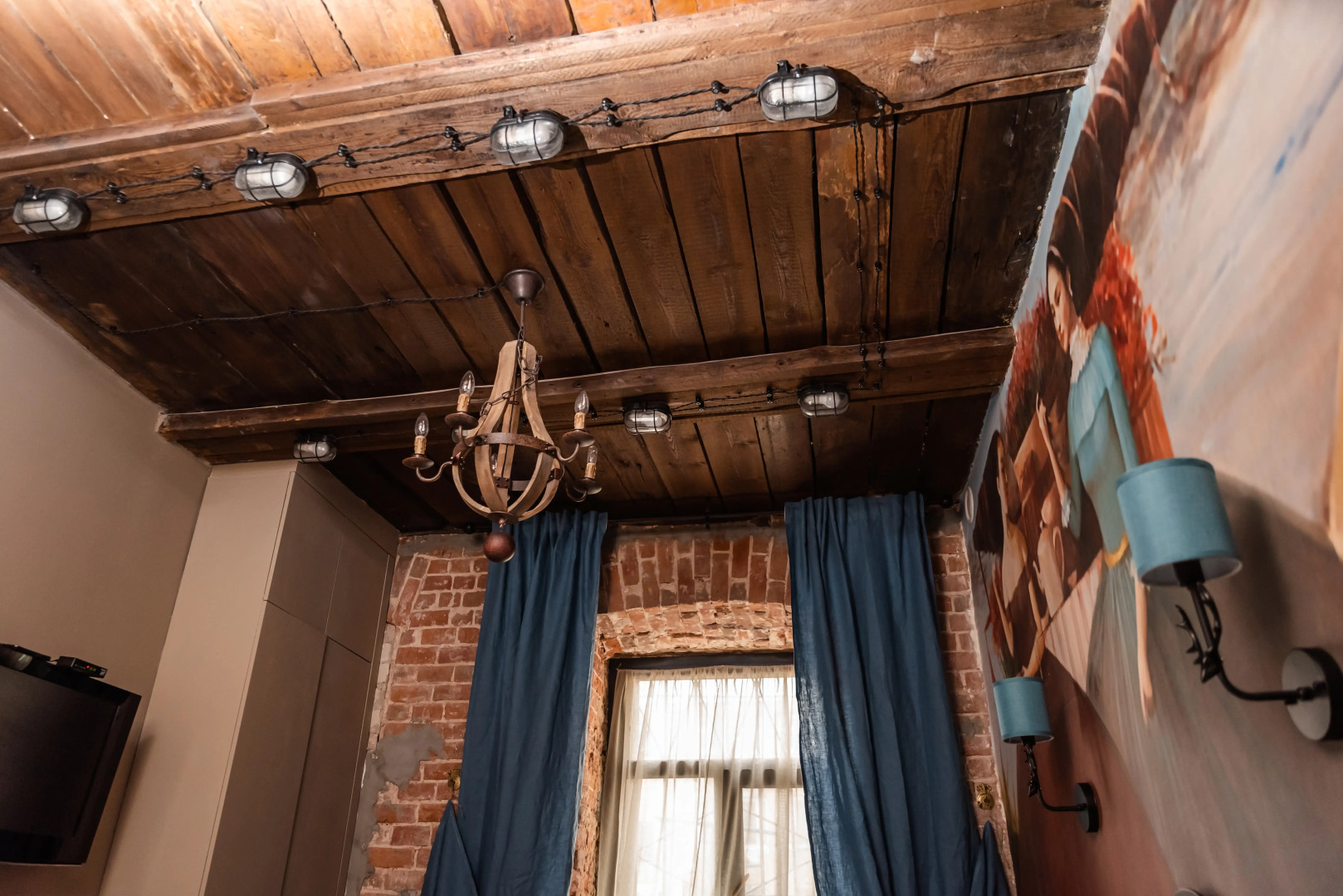 Апартаменты Дом у Реки loft Усадьба на Черниговской