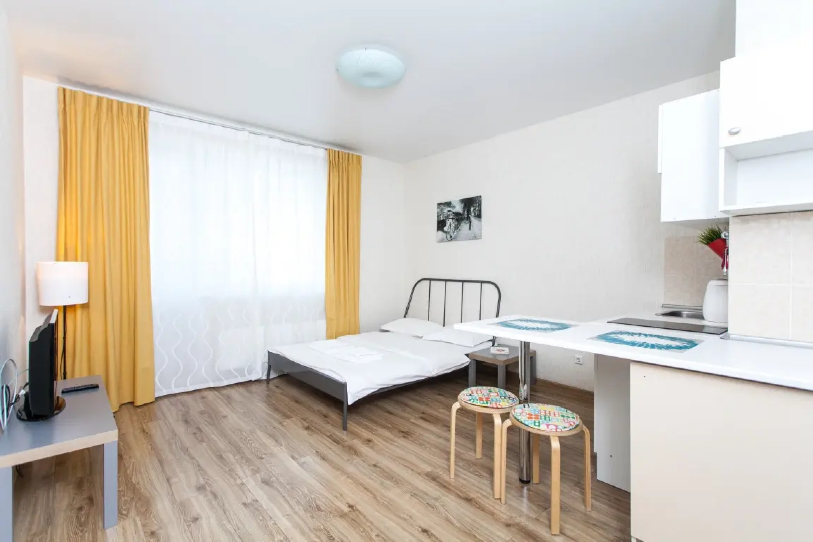 Апартаменты Домант Романова 60/1 (6)