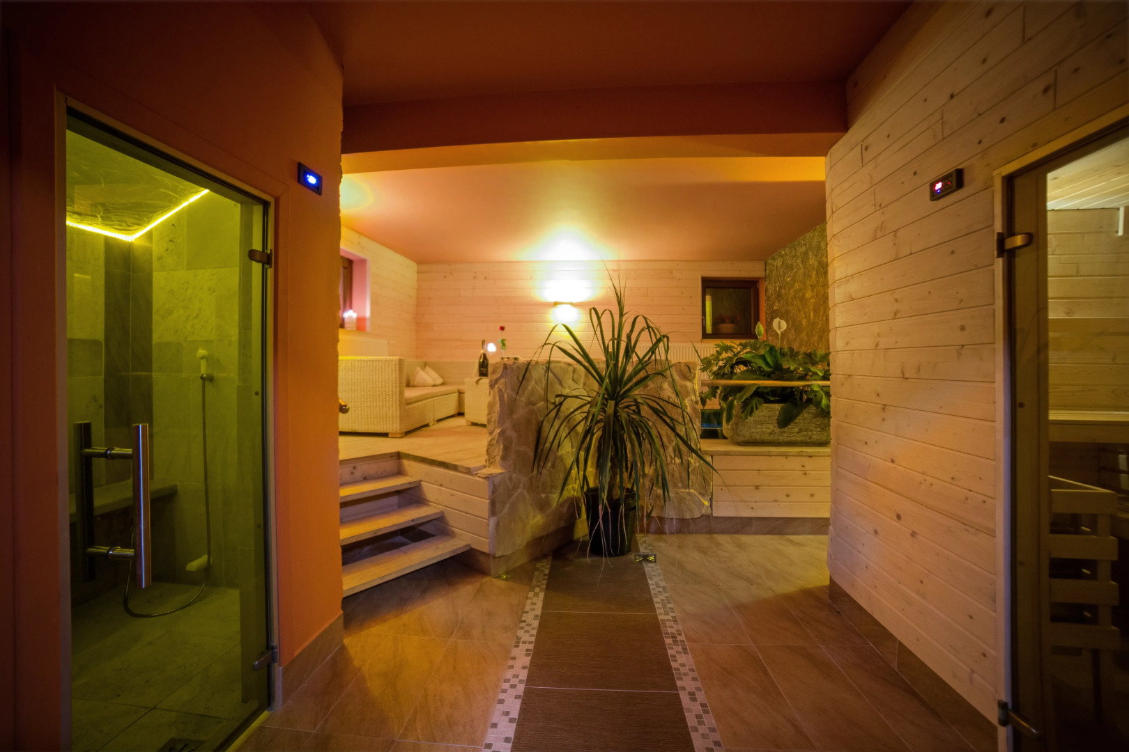 Отель Korona Park Klewinowo