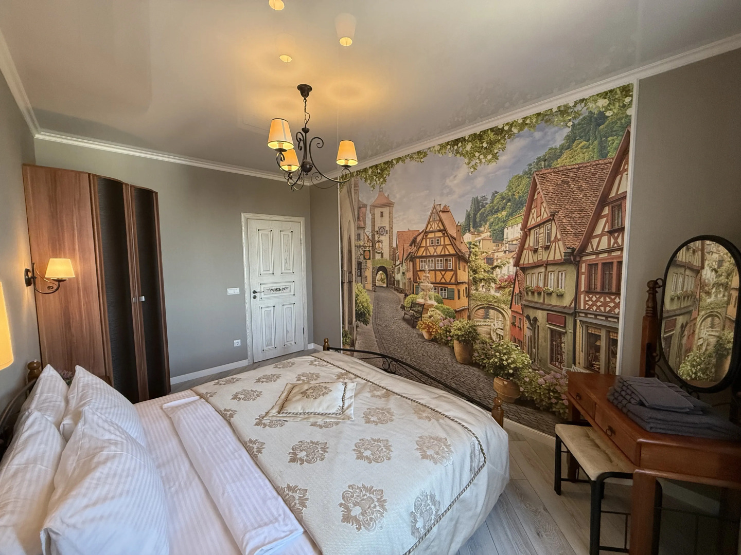 Апартаменты двухкомнатные у Росгартенских ворот