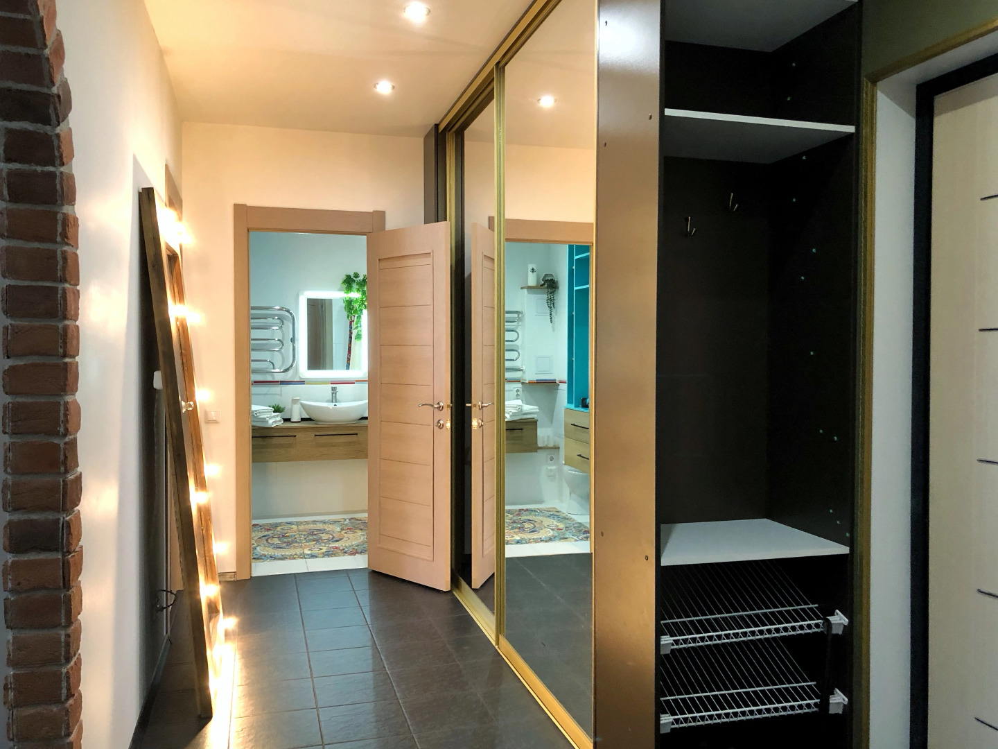 Квартира Уютная Двухкомнатная в Нижнем Новгороде