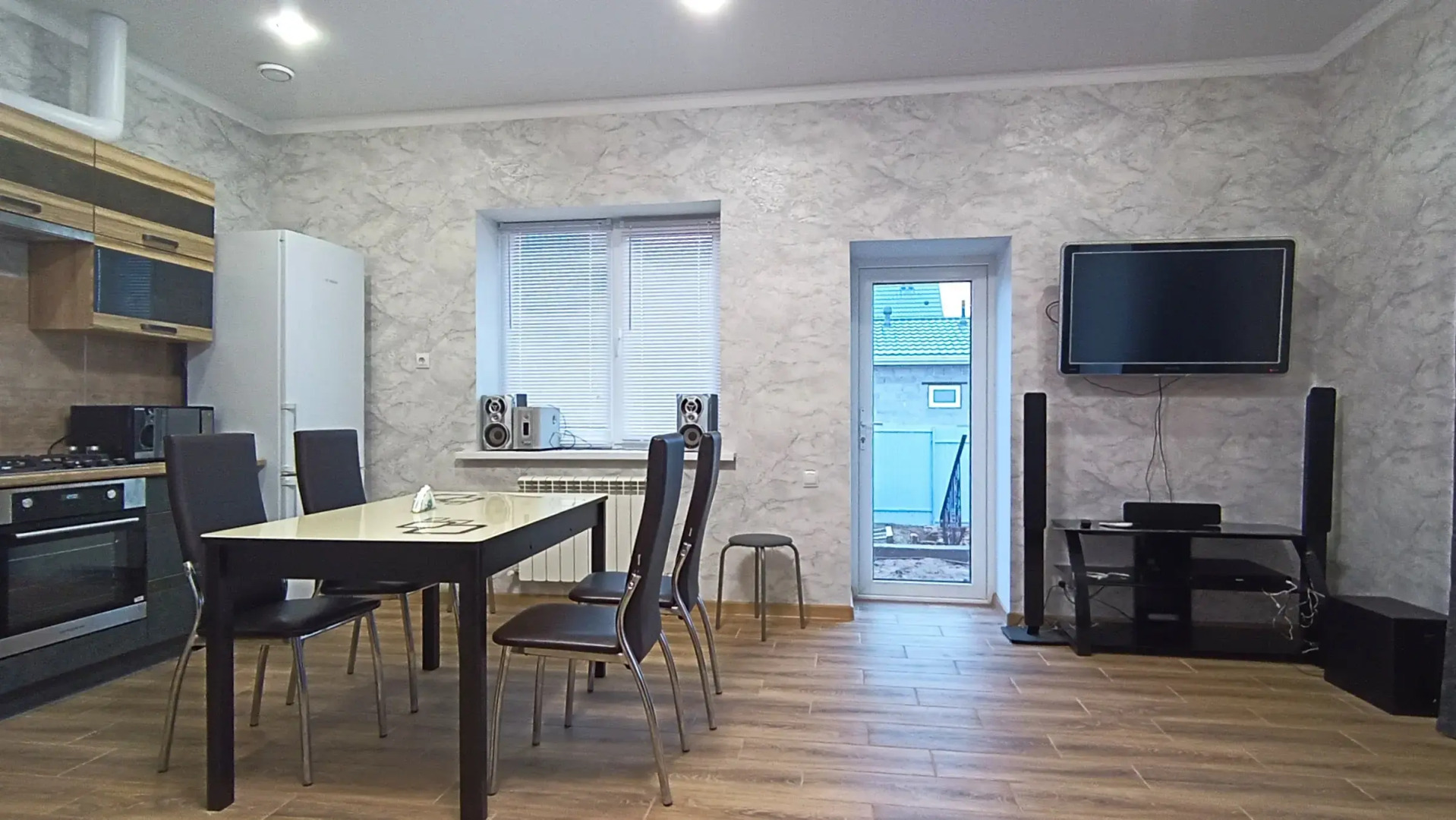 Частный дом Коттедж на улице Алтайская 20