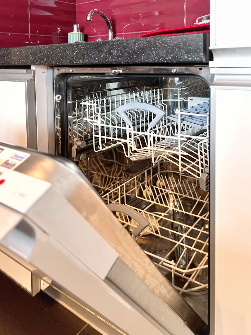 Апартаменты Granada Шикарные Двухкомнатные Апартаменты в Центре Района ГГМ!