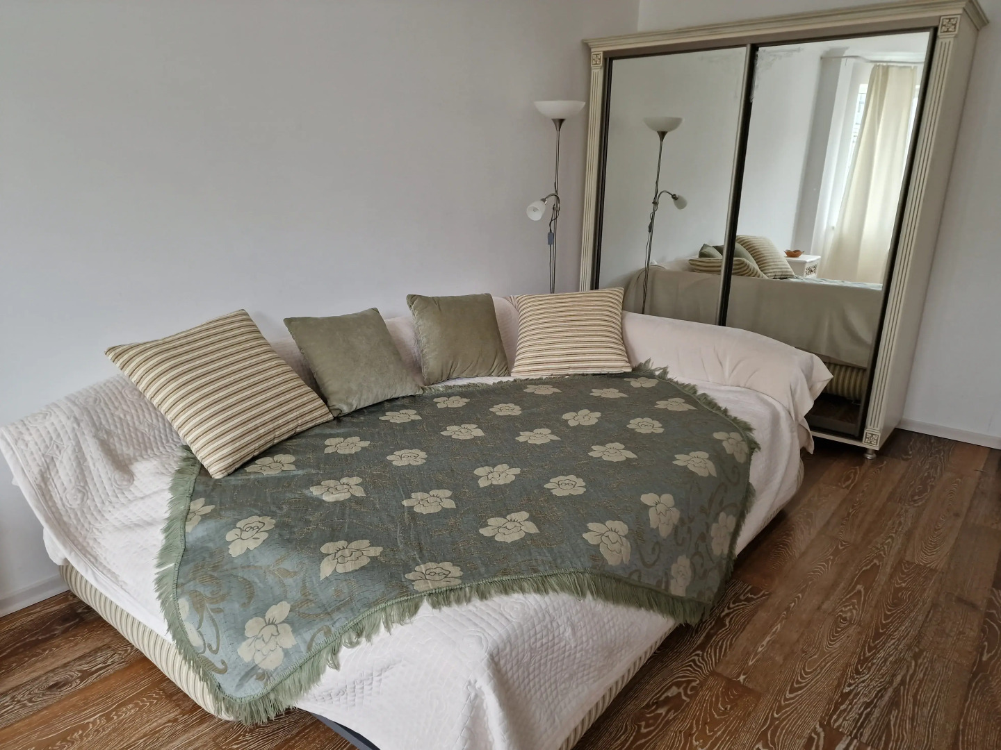 Меблированные комнаты на Туристической