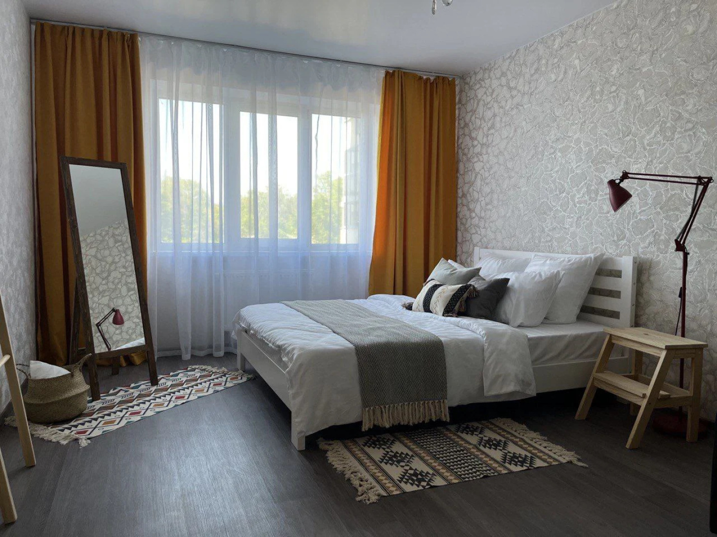 Апартаменты у Памятника Славы