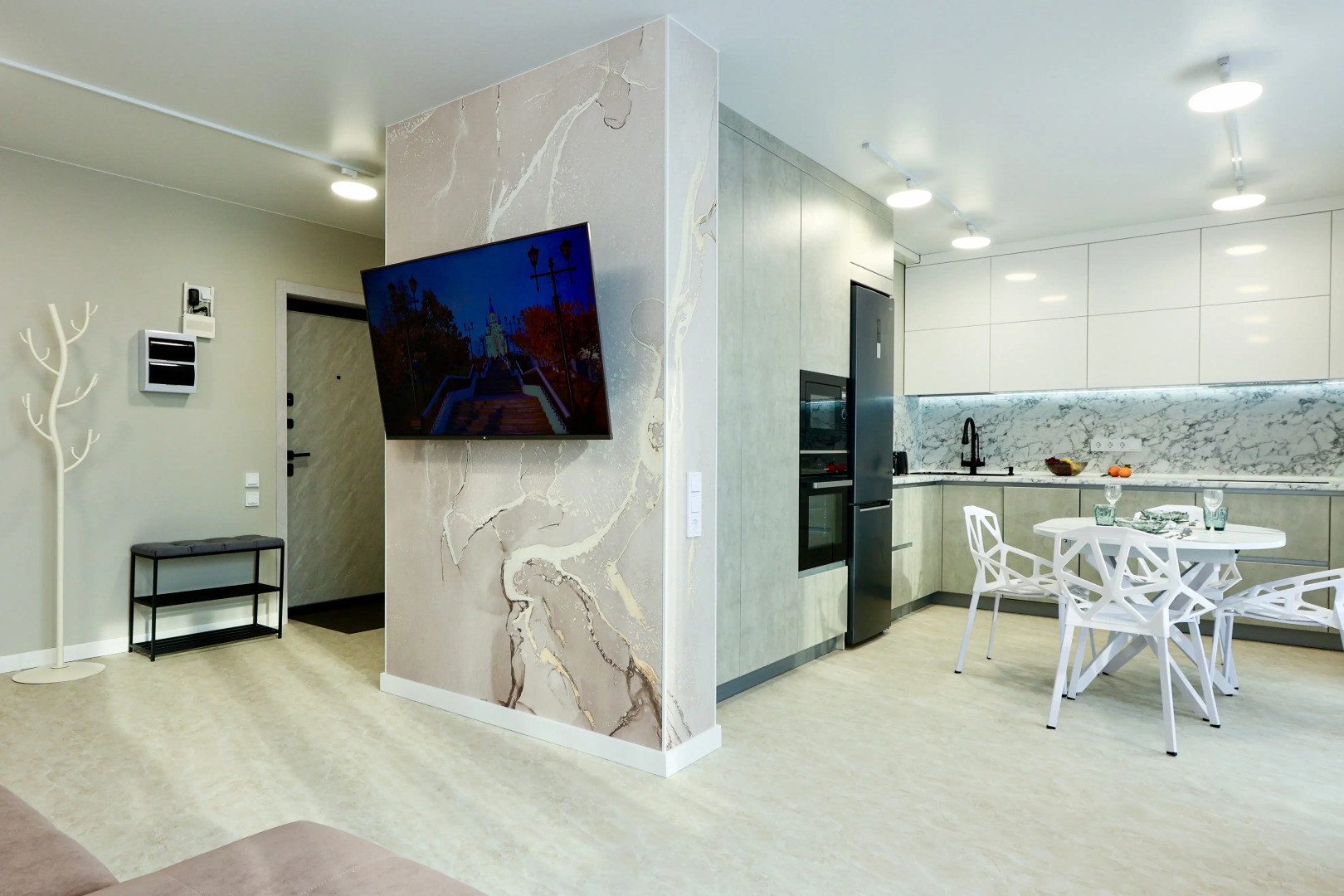 Квартира Двухкомнатная с балконом в новом доме