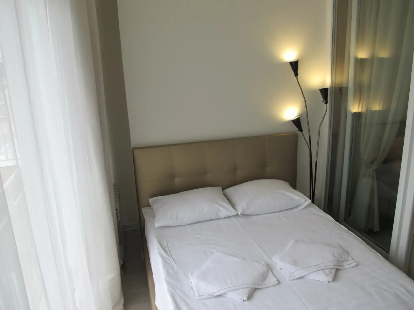 Апартаменты бульвар Надежд 6/2