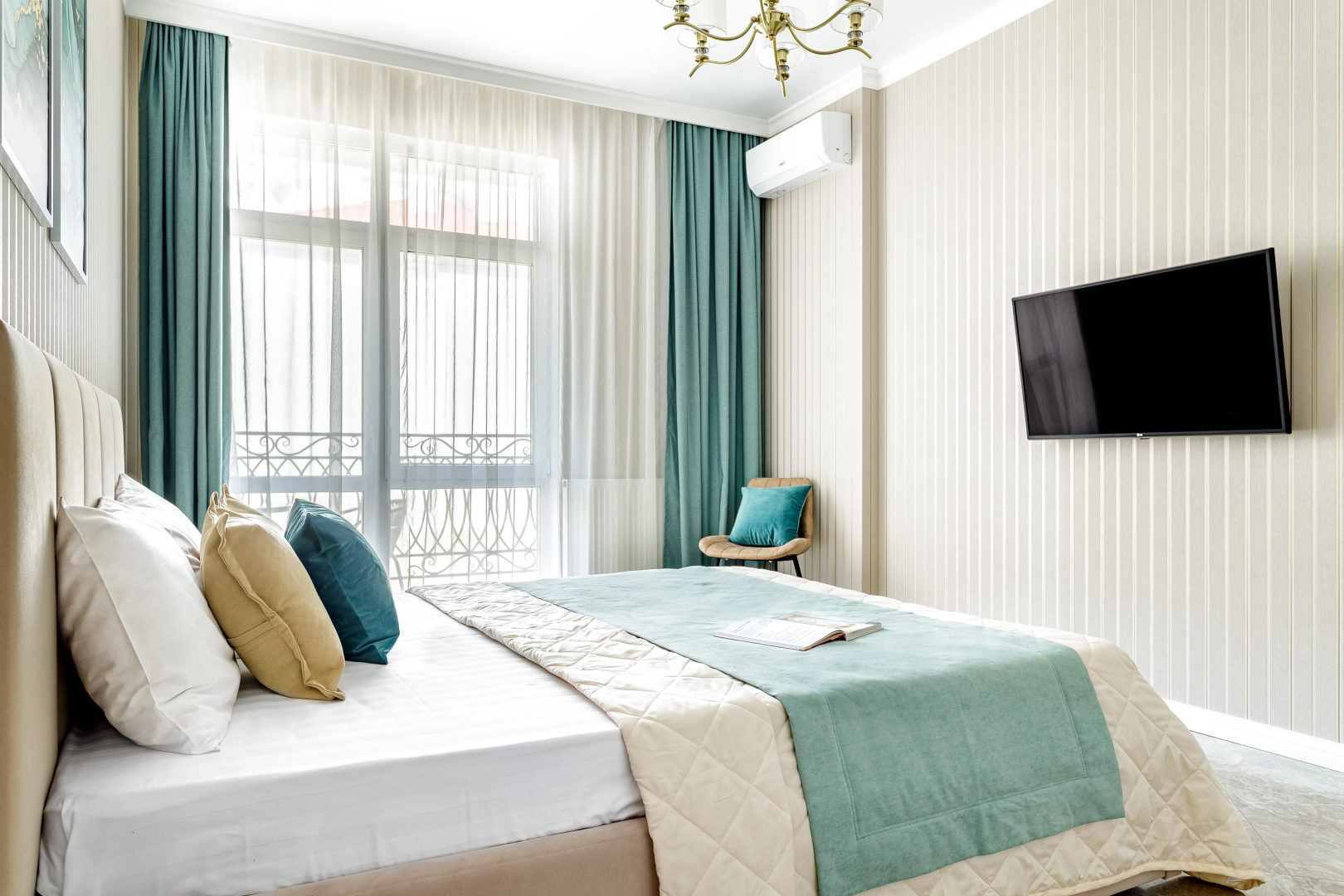 Апартаменты Чудесная Квартира на Первой Береговой Линии от Home Group apartments
