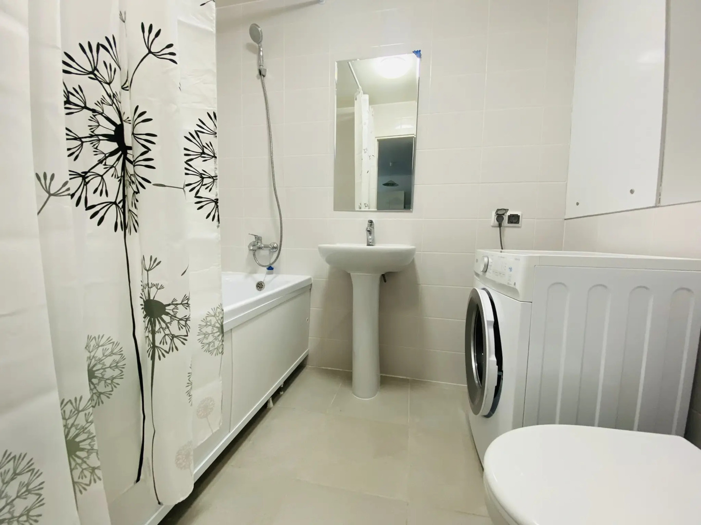 Апартаменты на улице Летчика Ларюшина 6/1