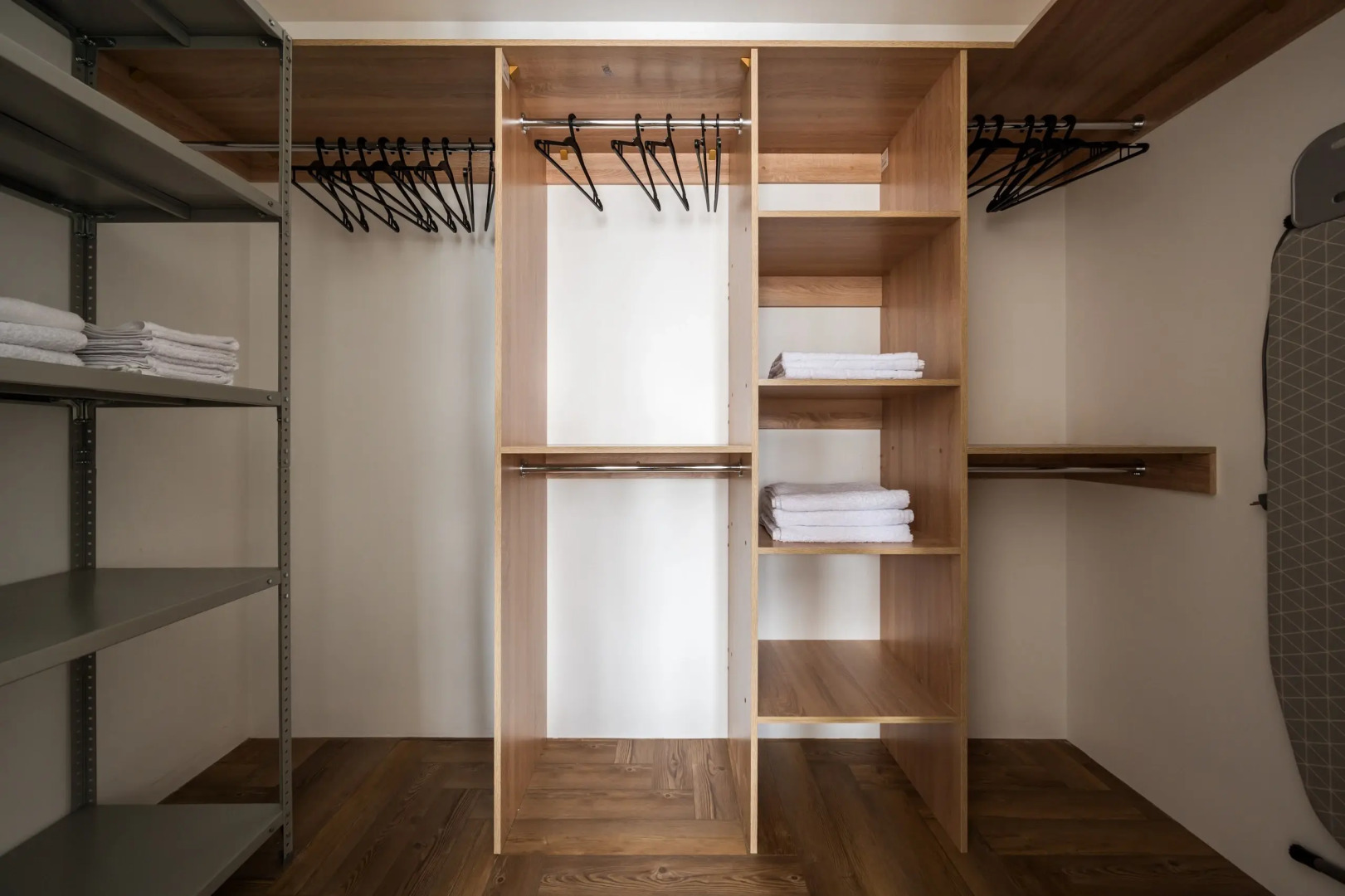 Квартира евродвушка ColorSPB на Васильевском Острове