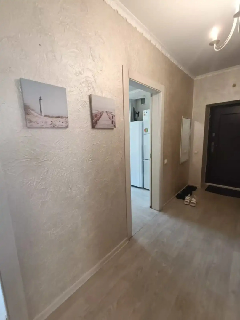 Квартира Двухкомнатная возле СК Янтарный