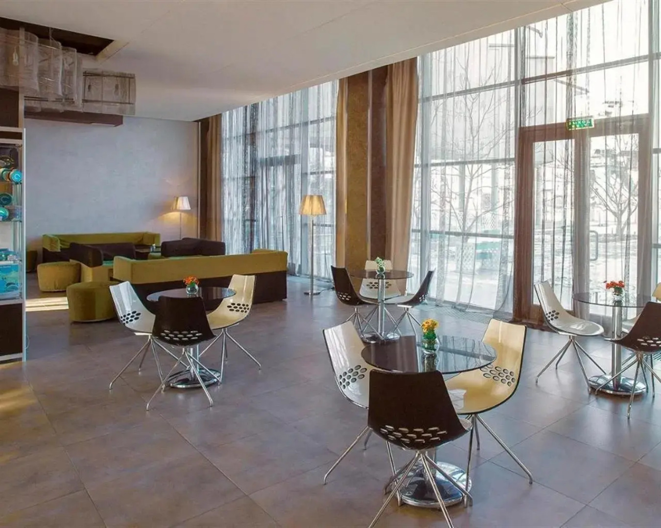 Отель Золотой Затон