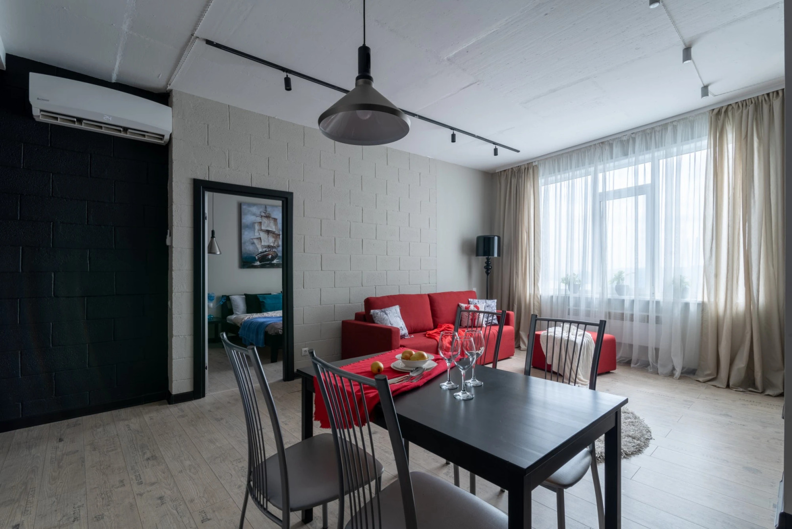 Апартаменты Apart VL Тигровая 16А (13/25 этаж)