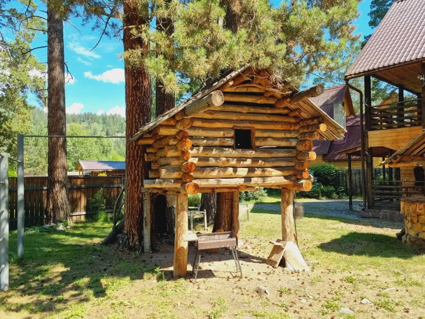 Частный дом кедровое подворье