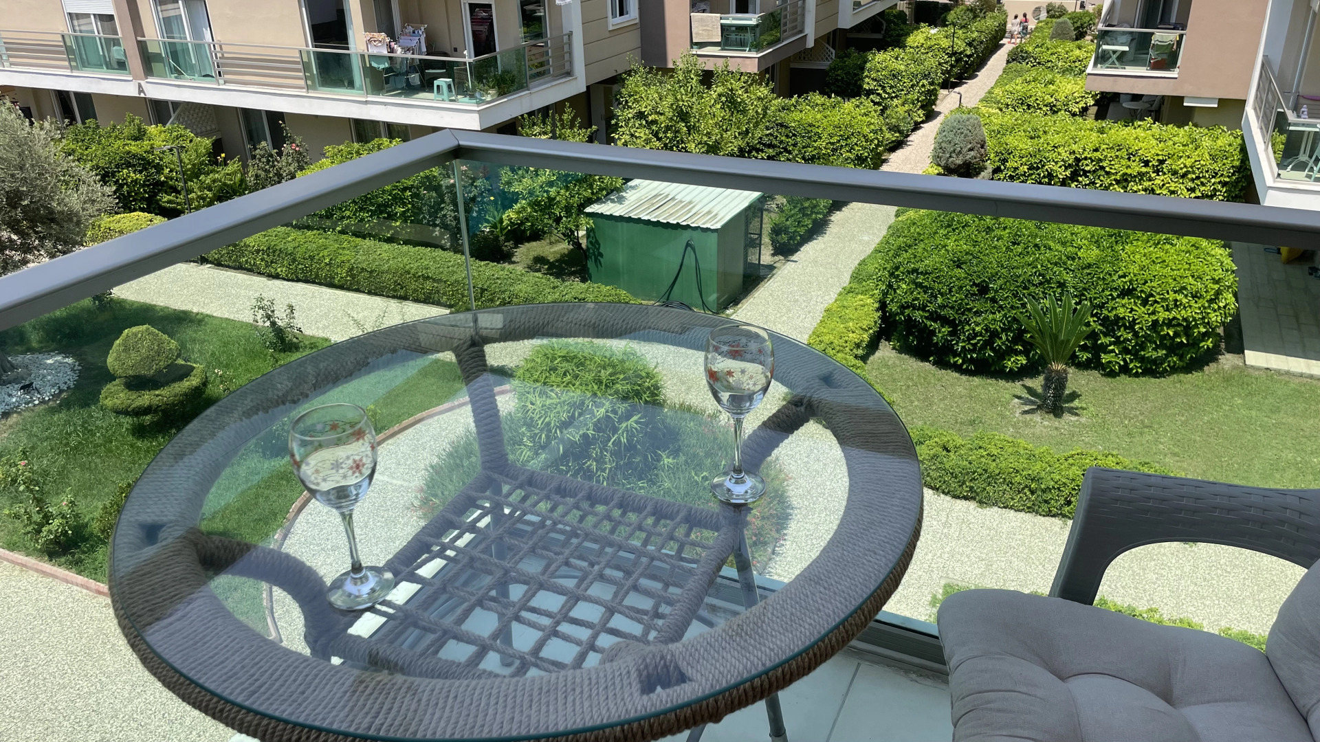 Апартаменты 30 minutes walk to famous Konyaalti Beach 1+1 Suit