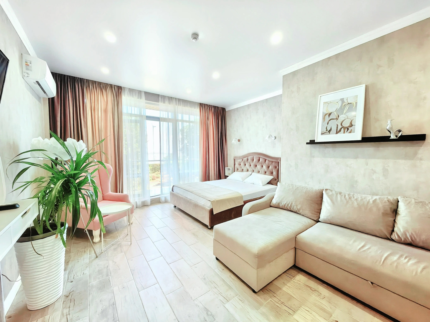 Апартаменты с Видом на Таганрогский залив