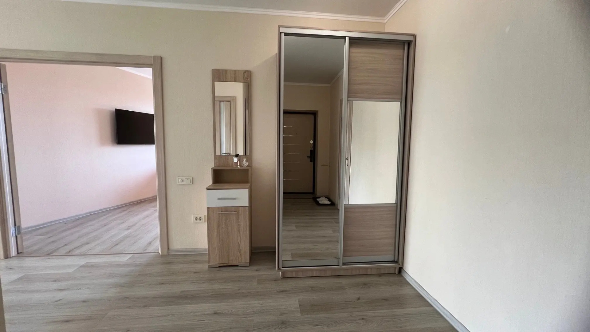 Апартаменты на Краснофлотской с видом на замок