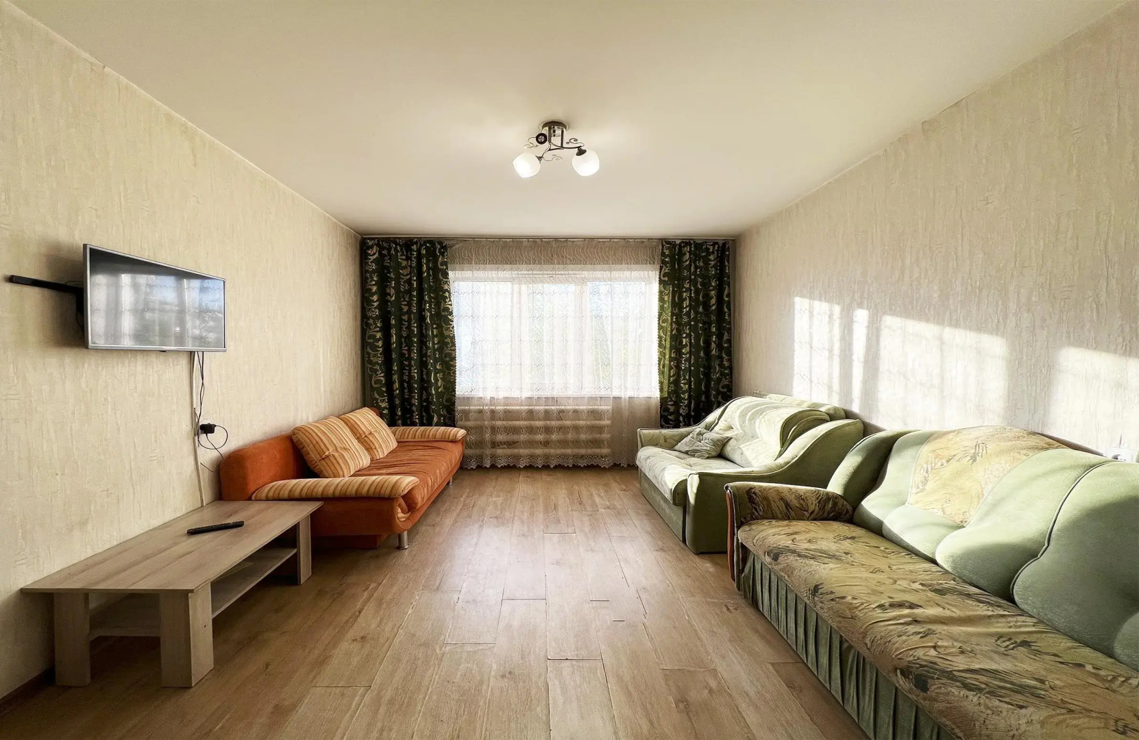 Апартаменты Добрые Сутки на Мухачева 258