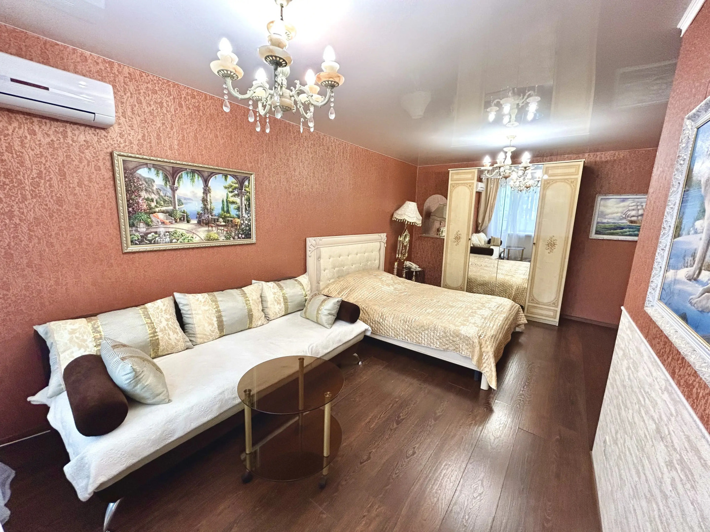 Апартаменты Rentapart-Minsk Apartment on Kuibisheva 34