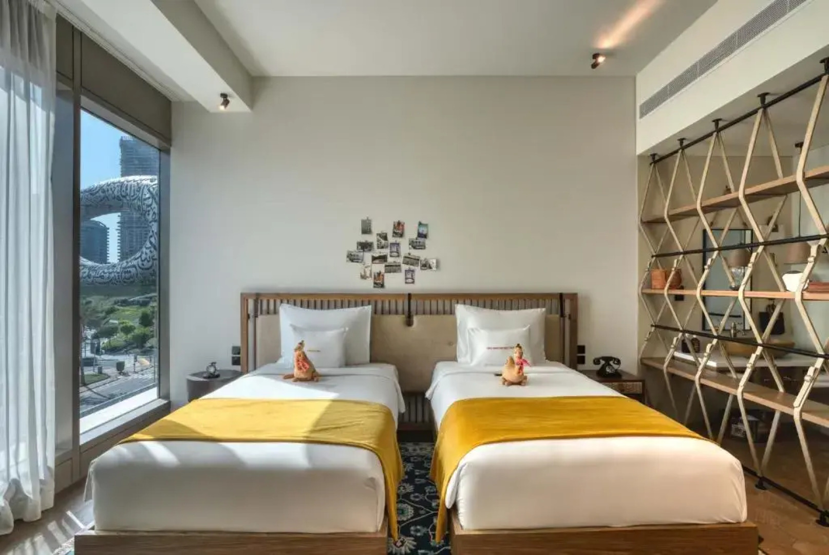 Отель 25hours Hotel Dubai One Central