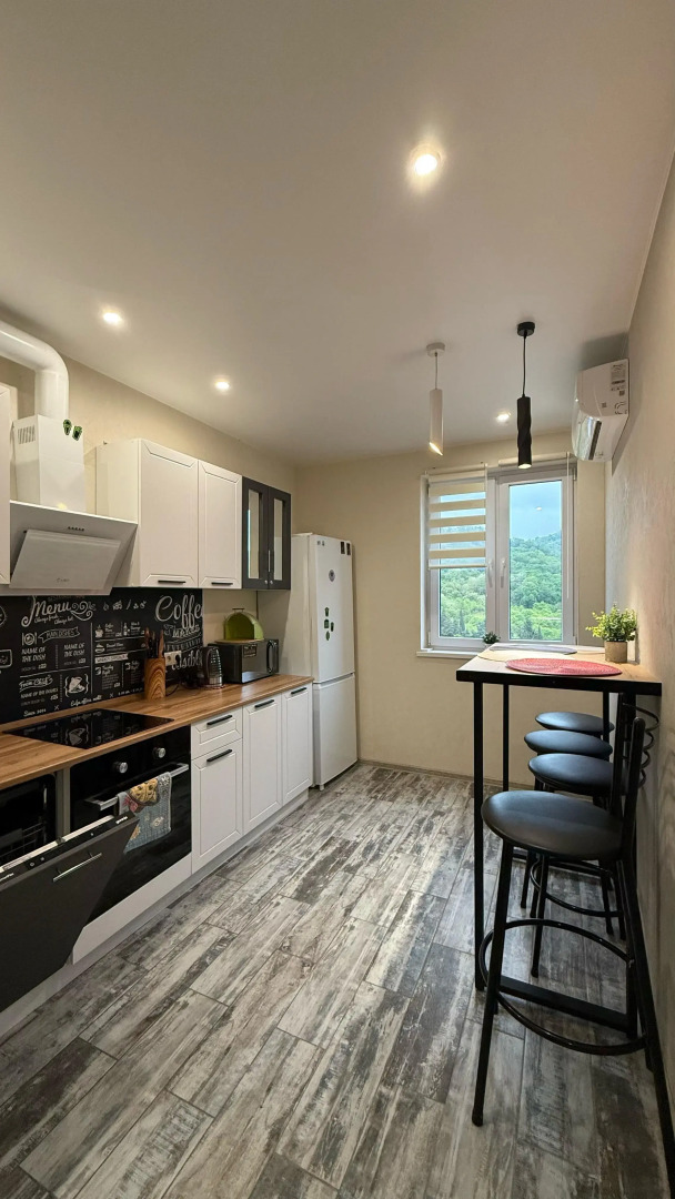 Квартира Двухкомнатная квартира с видом на море и лес