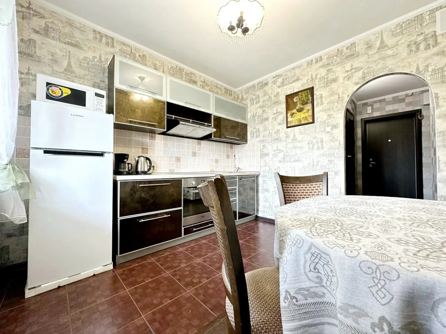 Квартира Двухкомнатная с балконом на Притомском