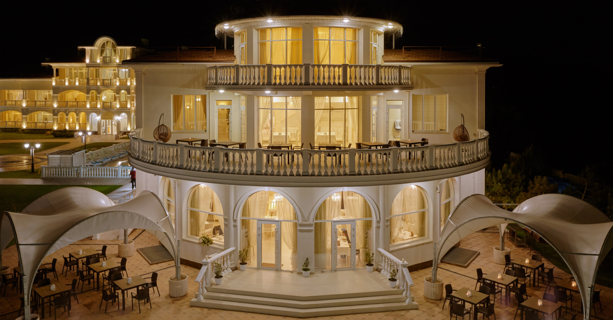 Отель Альма Дача