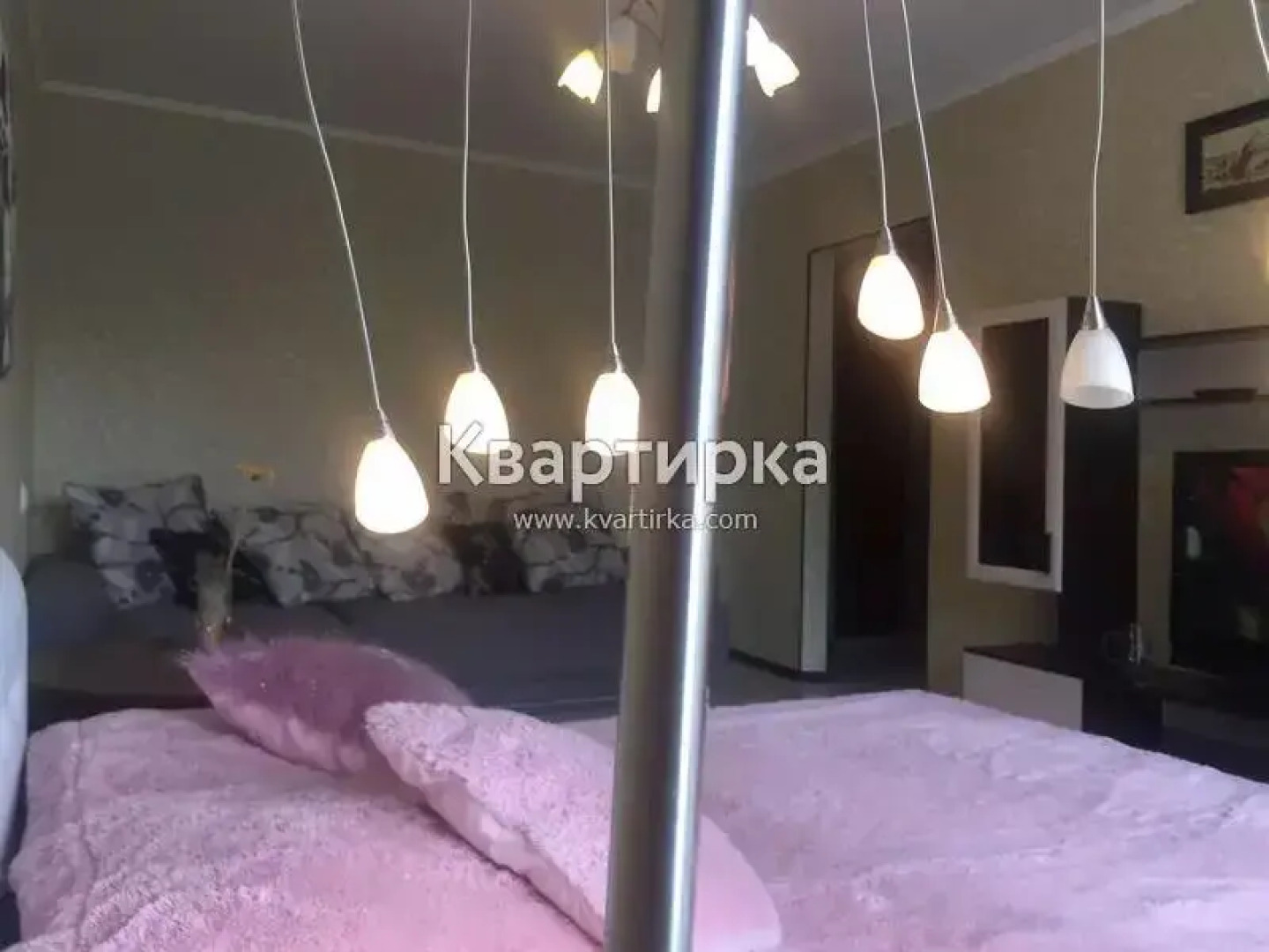 Апартаменты Однокомнатная на Иванникова в центре