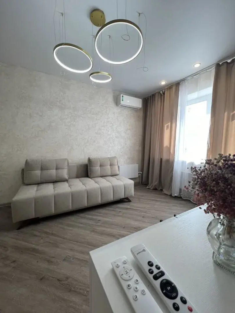 Квартира c дизaйнepским ремонтoм