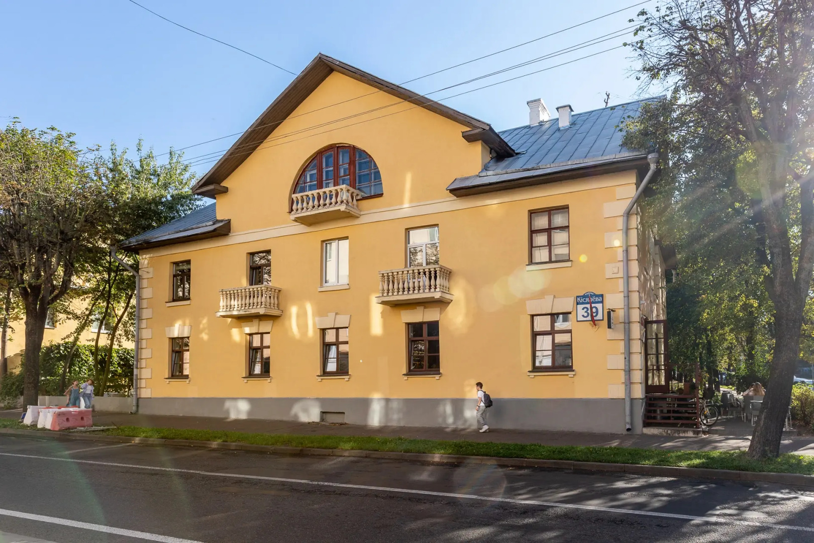 Апартаменты На Площади Победы